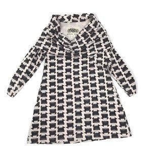 Effie’s Heart Juilliard typewriter tunic top